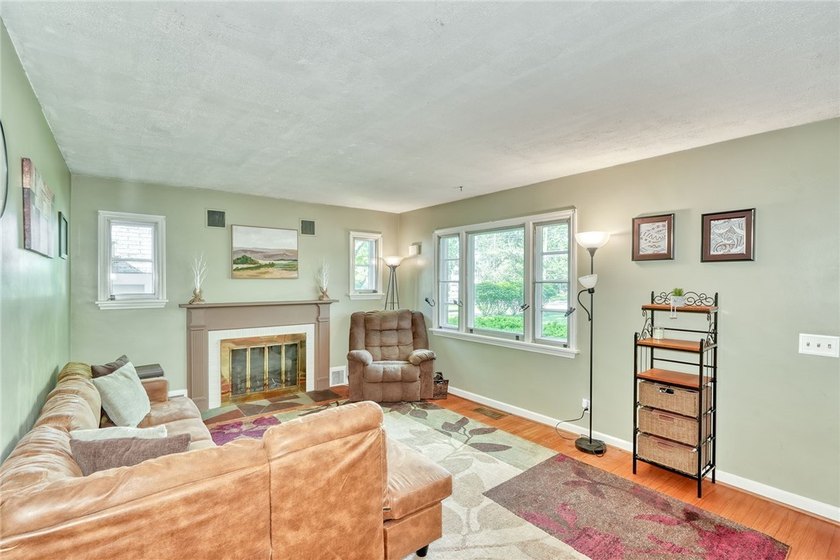 CLASSIC WEBSTER CHARM... JUST MINUTES FROM THE WATER. Surrounded - photo 6