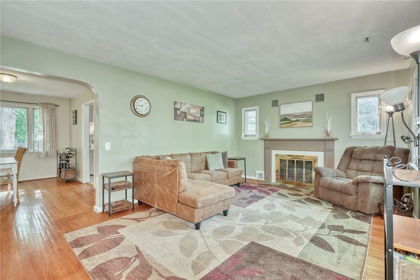 CLASSIC WEBSTER CHARM... JUST MINUTES FROM THE WATER. Surrounded - photo 7