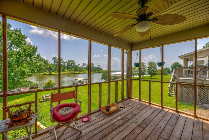 Updated Waterfront Lake Home in Quiet Cove SOLD - photo 17