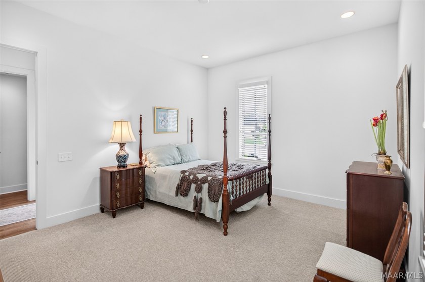 Experience luxury living in this one of a kind Ledbury in - photo 12