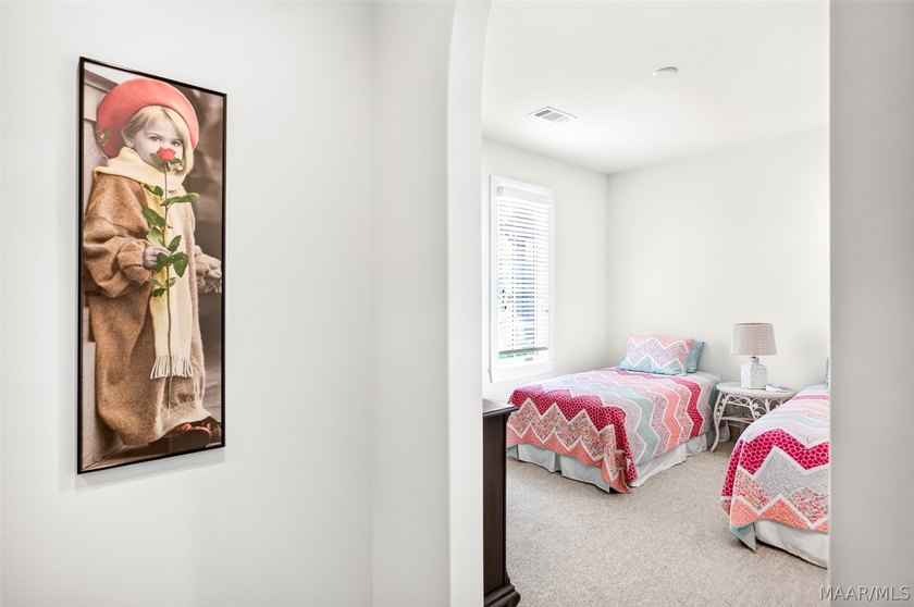 Experience luxury living in this one of a kind Ledbury in - photo 34