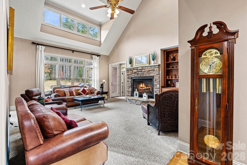 Stunning Full Brick Custom Home in the Lakefront Community of - photo 9