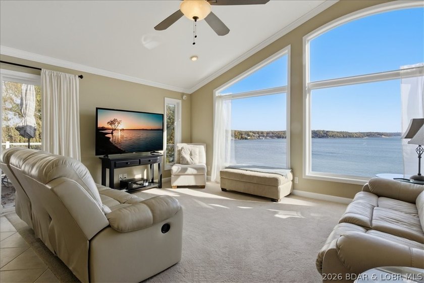 This stunning 5 bedroom home features breathtaking panoramic - photo 2
