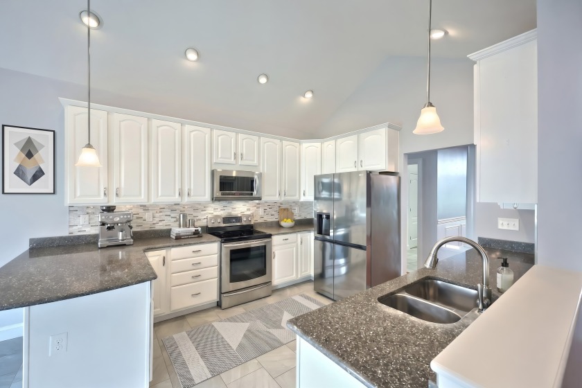 Exceptional Lakefront Living on a Beautiful Level Lot SOLD - photo 9