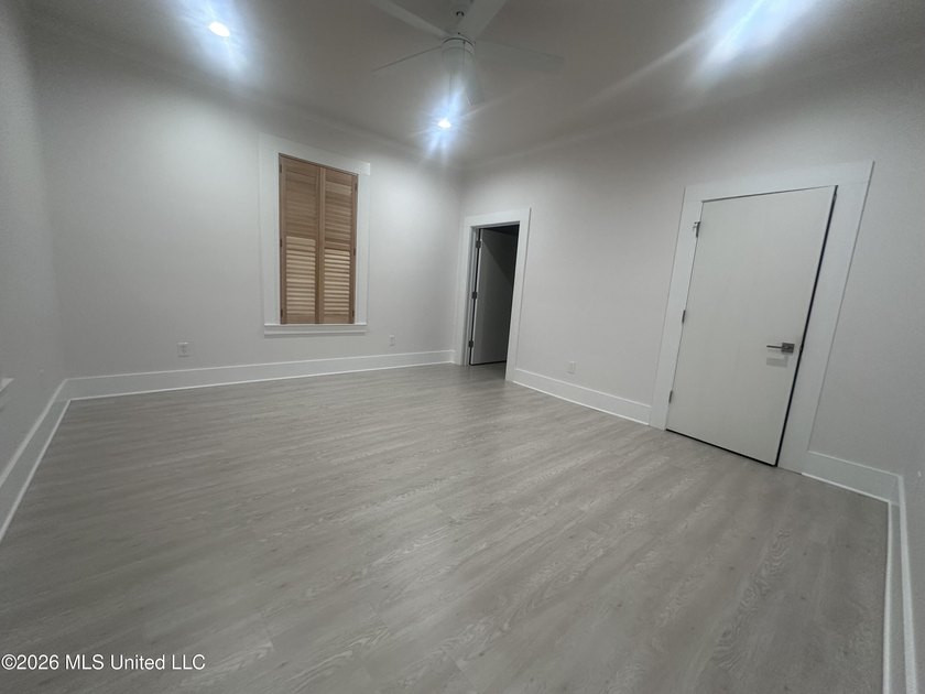 Very nice cozy home, walking distance to downtown, the - photo 13