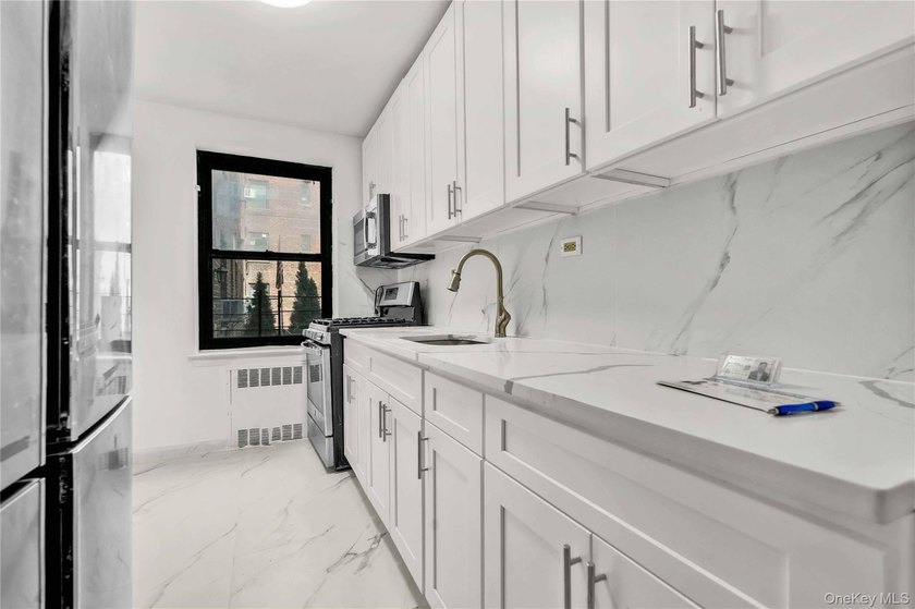 North Flushing - Fully Renovated 1-Bedroom Co-op; Move right - photo 13