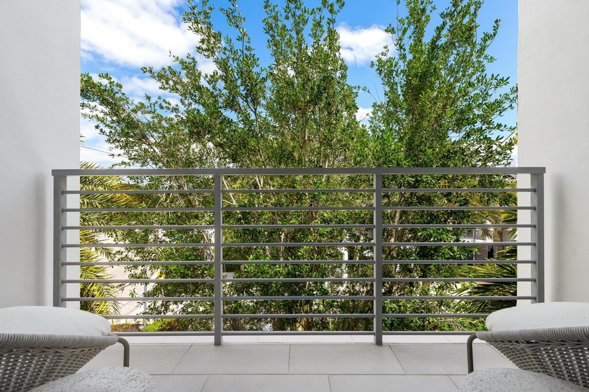 Welcome to Moderne Boca Raton, where contemporary architecture - photo 23