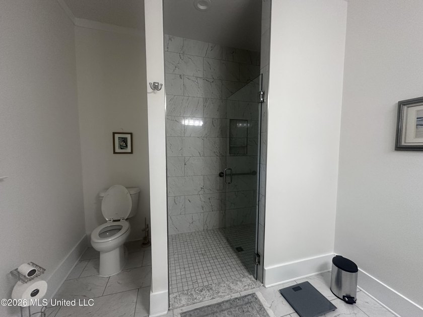 Very nice cozy home, walking distance to downtown, the - photo 28