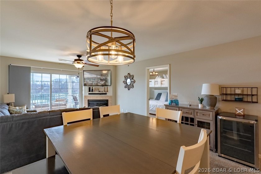 Enjoy large lake views and effortless access at this beautifully - photo 3