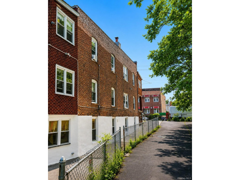 Double-track value: Keep the existing cash-flowing 3-family - photo 13