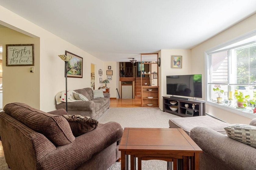 Welcome to 182 Four Corners Road, Ancram, part of the Lower - photo 13