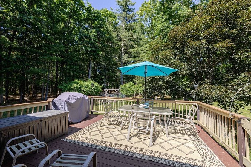 Welcome to 182 Four Corners Road, Ancram, part of the Lower - photo 15