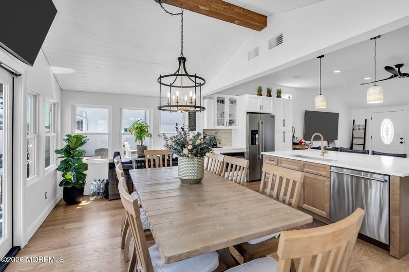 Waterfront Living Reimagined - Under $1Mpletely remodeled top to - photo 14