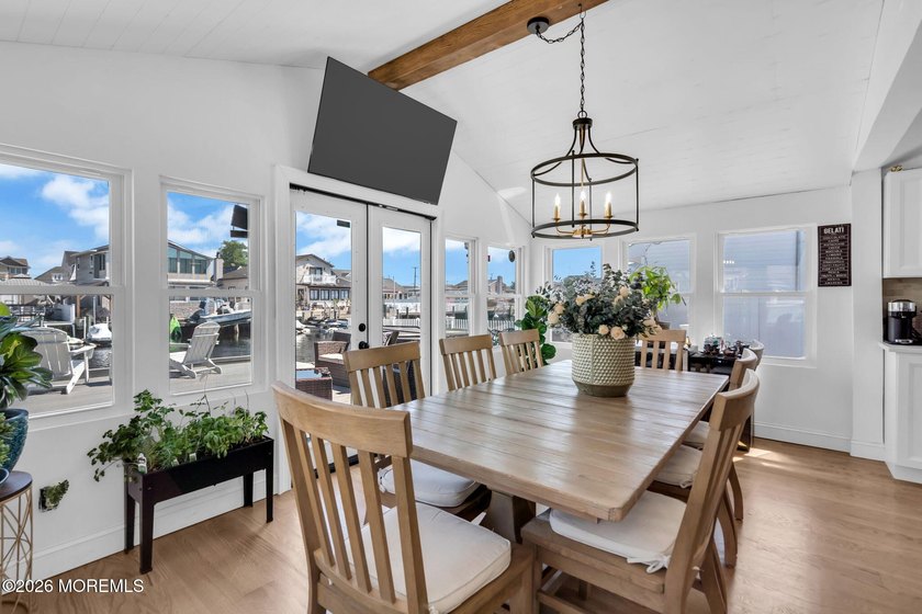 Waterfront Living Reimagined - Under $1Mpletely remodeled top to - photo 15