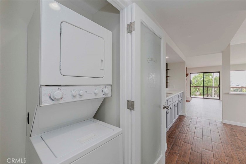 Don't miss this opportunity to own a beautifully maintained - photo 17