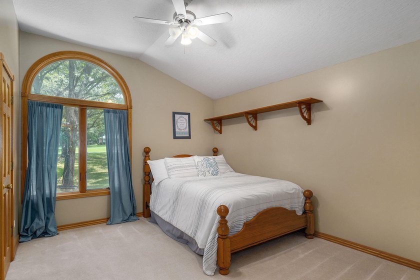 Privacy, space, and solid construction meet a beautiful wooded - photo 22