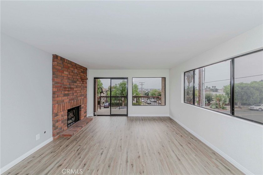 Don't miss this opportunity to own a beautifully maintained - photo 30