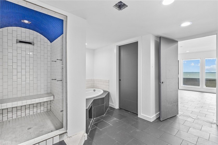 Welcome to luxury coastal living on iconic Ocean Drive, offering - photo 31