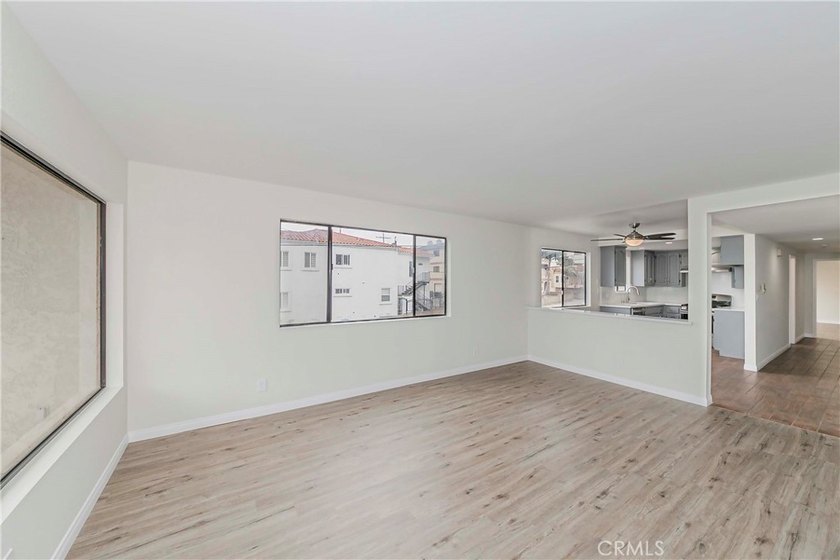 Don't miss this opportunity to own a beautifully maintained - photo 33