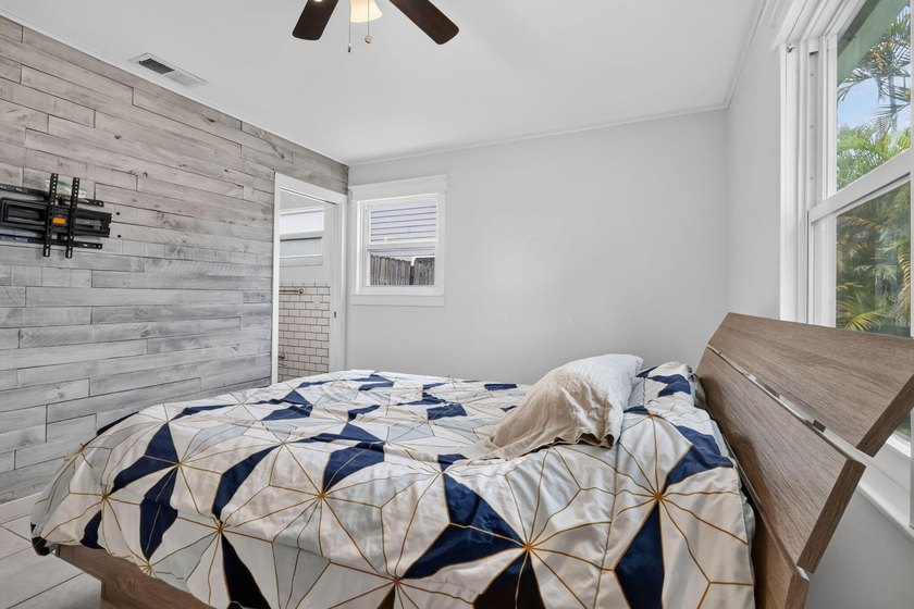 Welcome to this beautifully redone 2 bed 2 bath home with an - photo 15