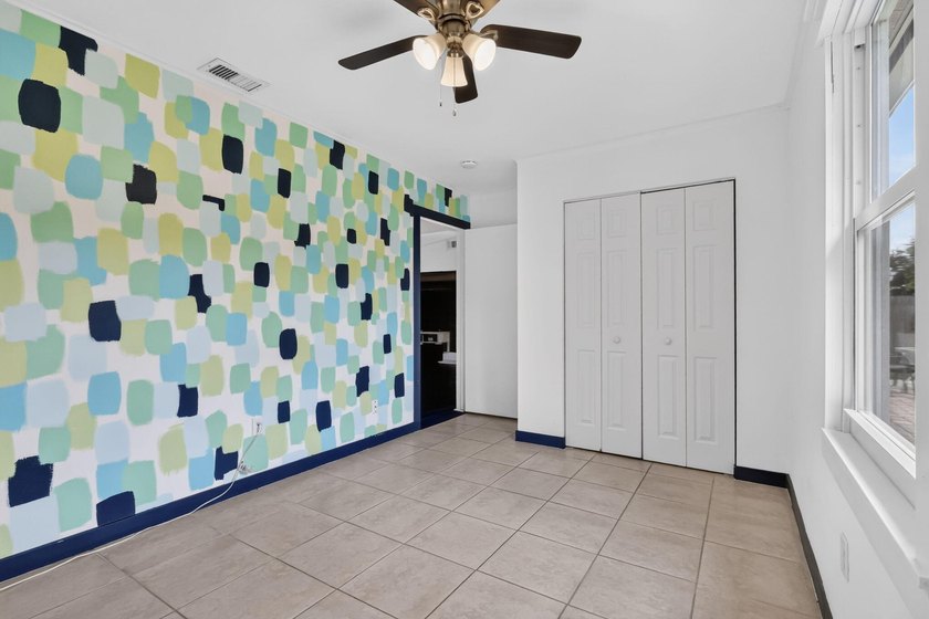 Welcome to this beautifully redone 2 bed 2 bath home with an - photo 20