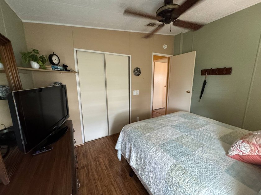 This beautiful, well-maintained home is the one! If you're - photo 41