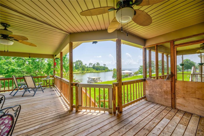Updated Waterfront Lake Home in Quiet Cove SOLD - photo 14