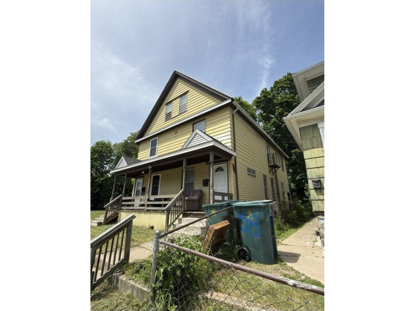 Three unit investment property at 54 to 56 Avenue C in - photo 4