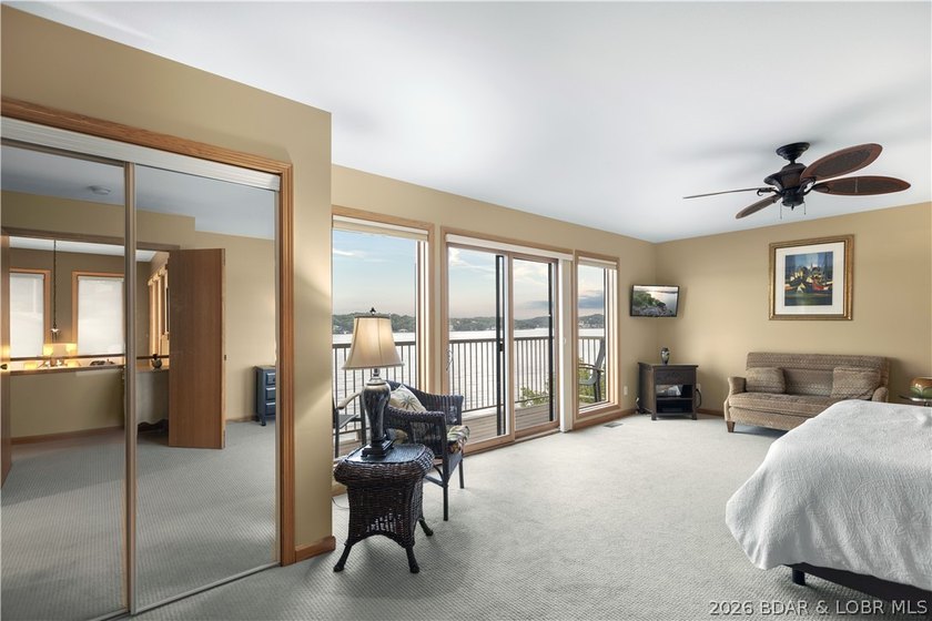 Experience the rare opportunity to own a stand-alone villa in - photo 32