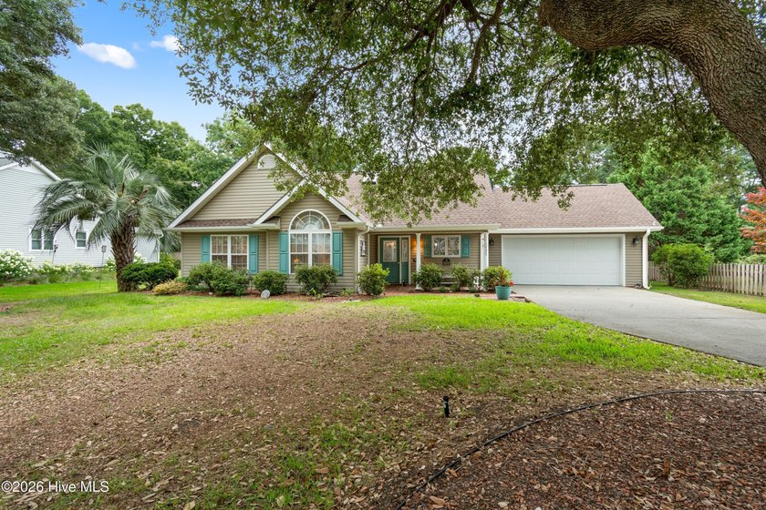 Welcome to Lake Tree Shores, where spacious homesites, mature - photo 2