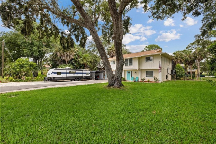 Virtually Staged. Welcome home, this is 1410 Riverside Drive! - photo 3