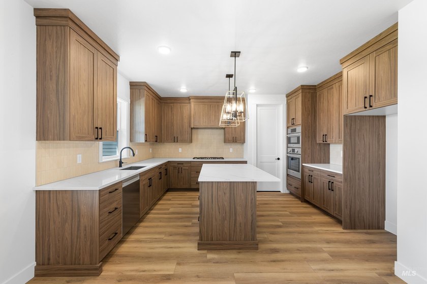 JUST COMPLETED in Waterbrook Farms, *The Lancaster* offers a - photo 7