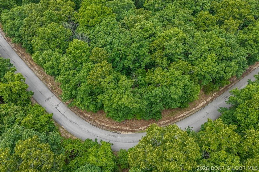Build your dream home in the prestigious Porto Cima community at - photo 2