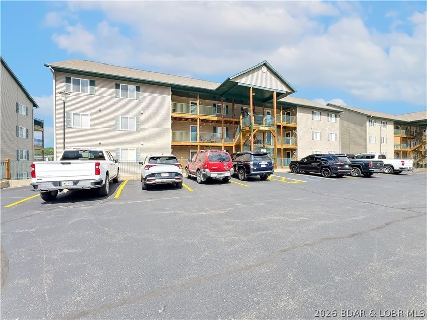 THIS ONE HAS IT ALL! This well-appointed lakefront unit is a - photo 32