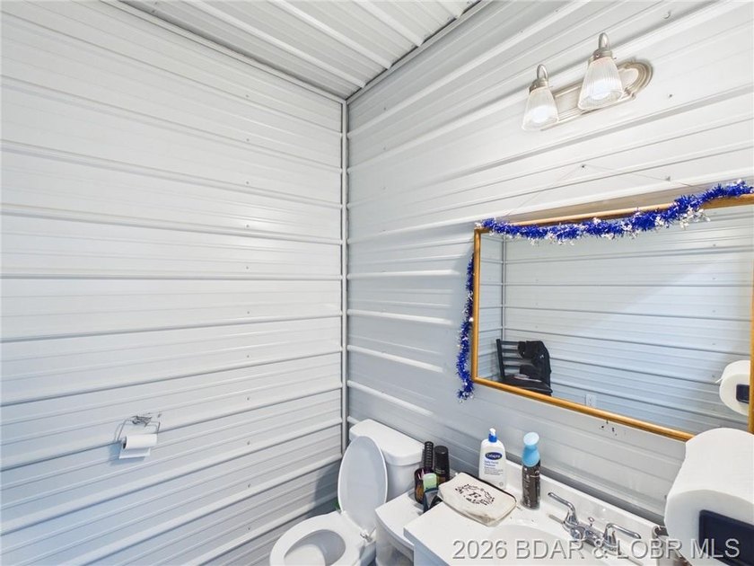 Position your business or investment on one of the Lake area's - photo 8