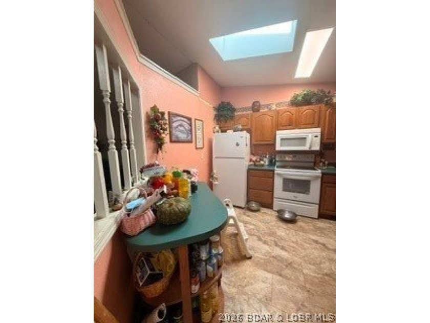 Investor special with serious potential! This property is in - photo 9