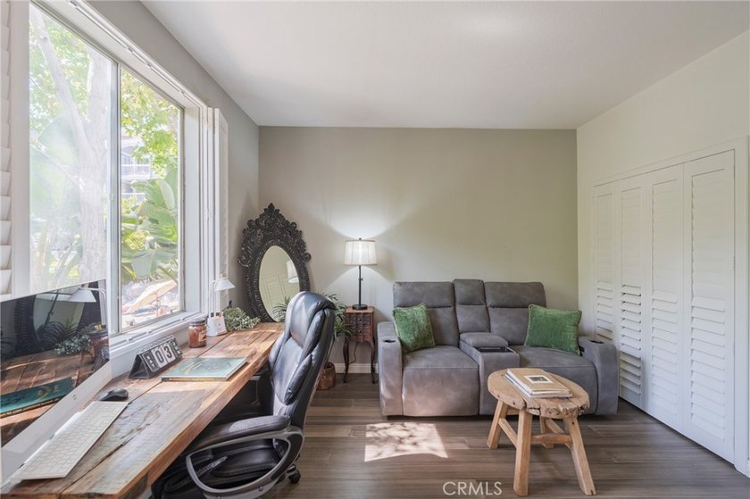 PRIME LOCATION WITH BREATHTAKING VIEWS ! Wait until you feel the - photo 36