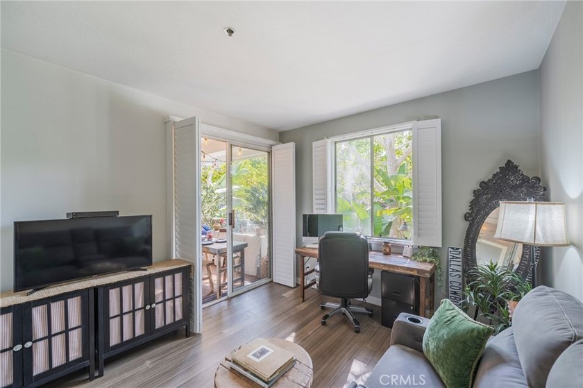 PRIME LOCATION WITH BREATHTAKING VIEWS ! Wait until you feel the - photo 37