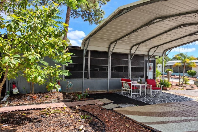 MOTIVATED SELLER! 2-Bedrooms and 2- bathrooms Located in a quiet - photo 6
