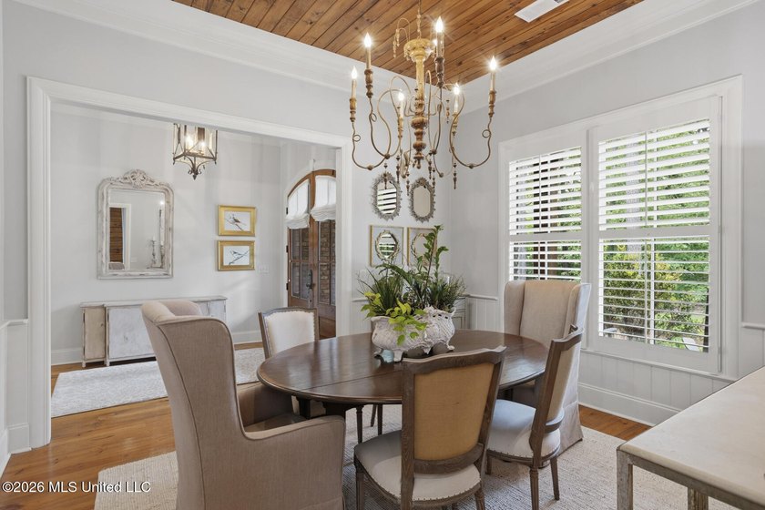 Stunning Lakefront Home with Pool and 4 Acres! Welcome to this - photo 11