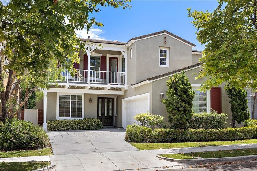 Welcome to this beautifully reimagined turnkey home, ideally - photo 36