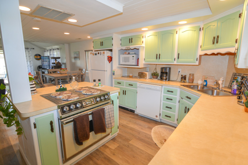 Little Chapman Lakefront Home Now Available SOLD - photo 8