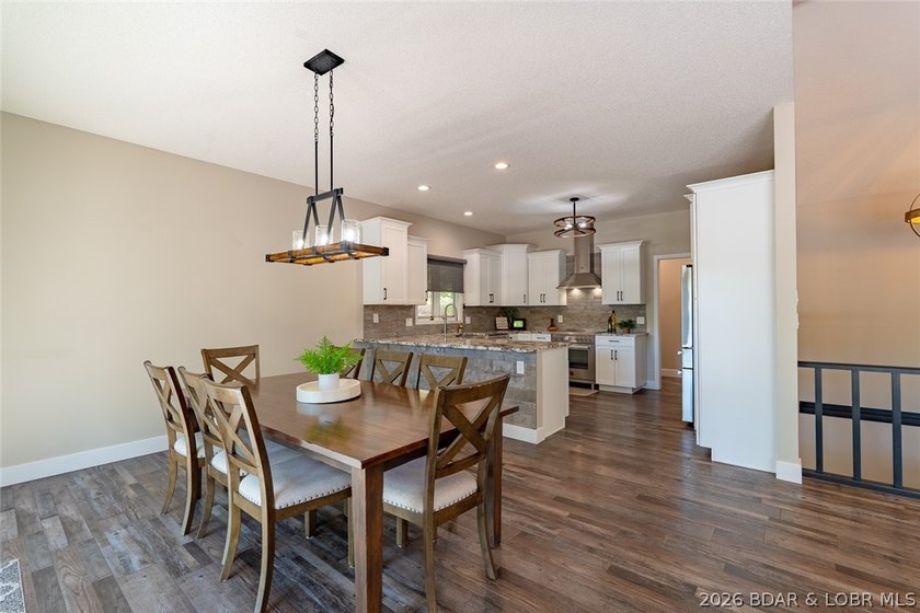 Newly updated lakefront home in Four Seasons with Brand New Roof - photo 13