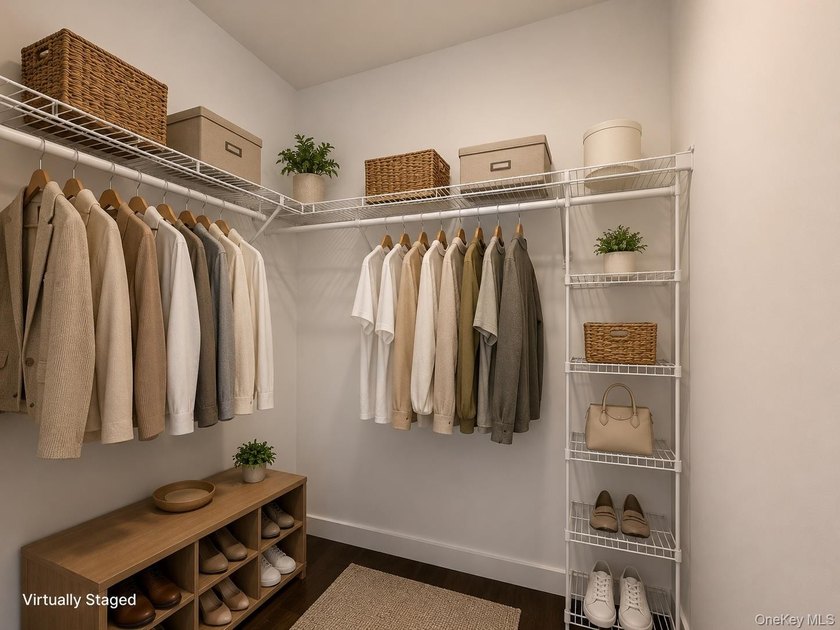 Welcome to this spacious south-facing 1-bedroom, 1-bathroom - photo 14
