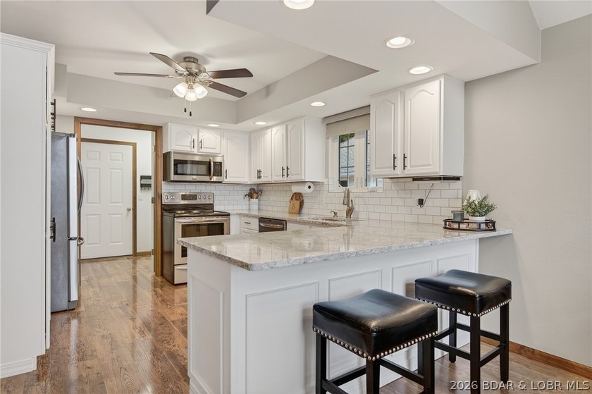 Nestled in the coveted Diamond Head subdivision along the quiet - photo 5