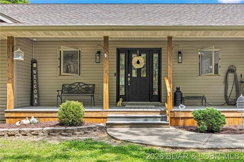 Country living on 20 acres within the city limits of Laurie - photo 4