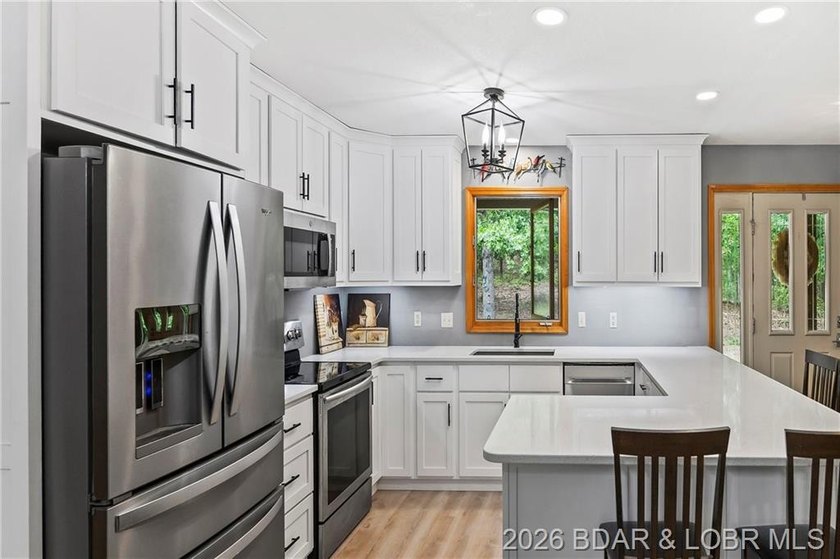 Country living on 20 acres within the city limits of Laurie - photo 6