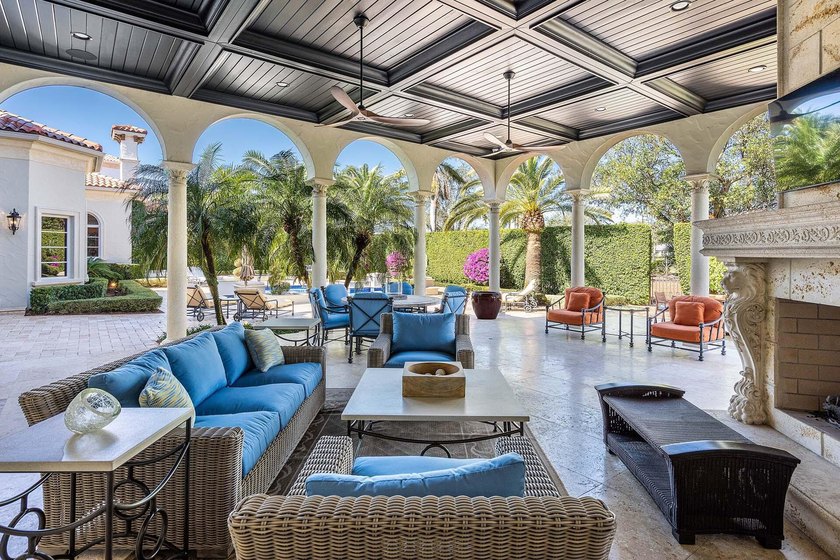 An extraordinary opportunity to own nearly an acre of prime golf - photo 13