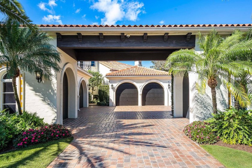 An extraordinary opportunity to own nearly an acre of prime golf - photo 22