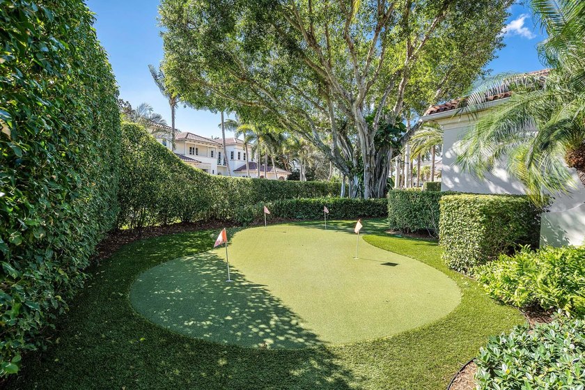 An extraordinary opportunity to own nearly an acre of prime golf - photo 23